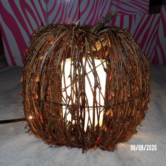 Twig pumpkin shade (2 items included) with choice of light - Picture 1 of 5